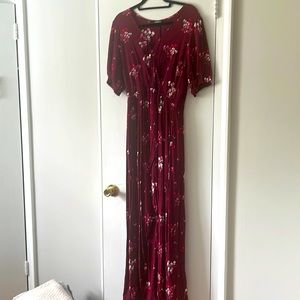 Express short sleeve maxi v neck floral dress